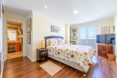 Apartamento T7 para Venda em Faro (Sé e São Pedro)