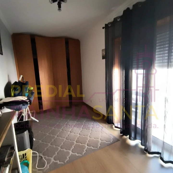 Moradia T3 para Venda em Buarcos Foto 18