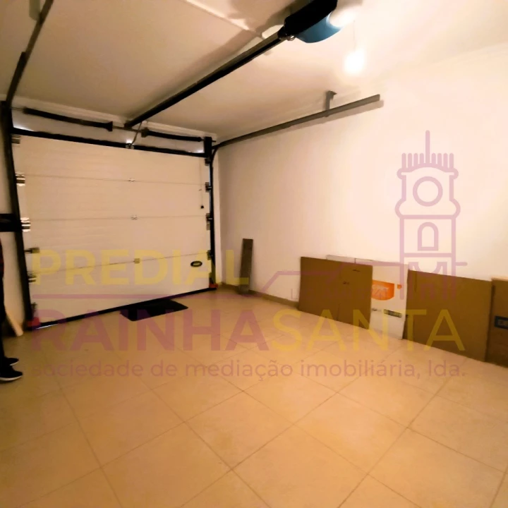 Moradia T3 para Venda em Buarcos Foto 30