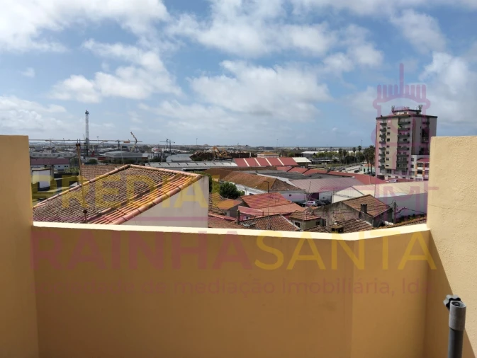 Moradia T3 para Venda em Buarcos Foto 28
