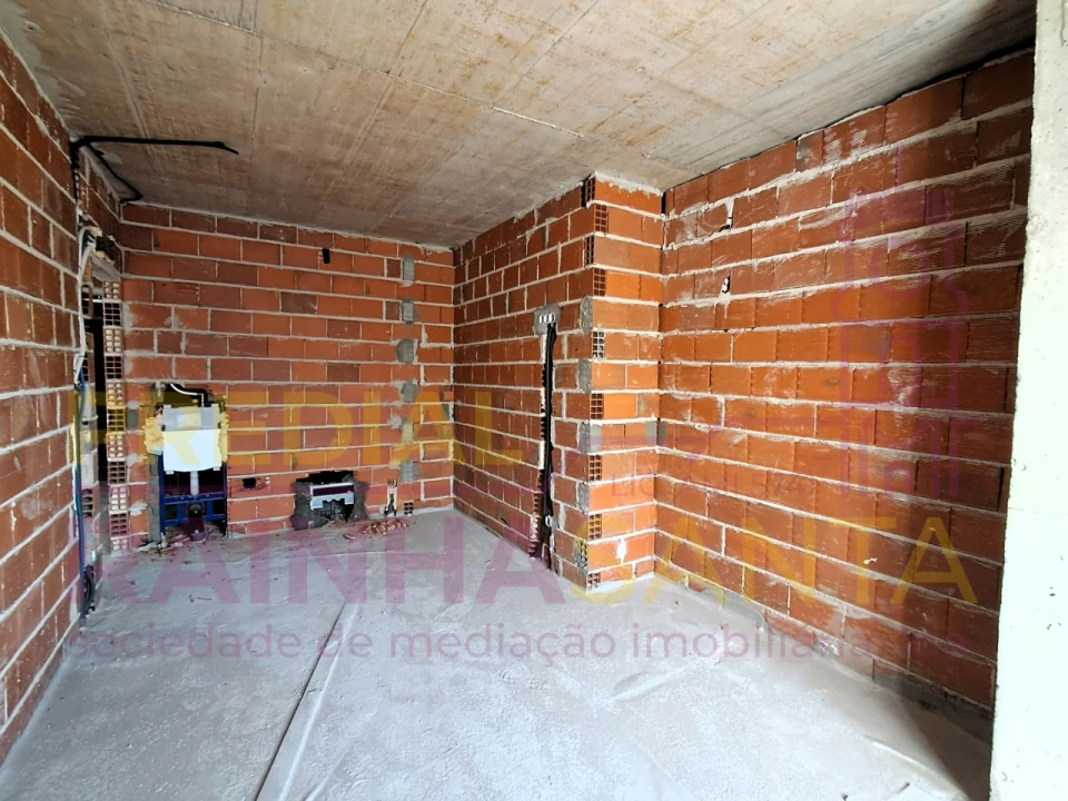 Apartamento T3 para Venda em Tavarede Foto 7
