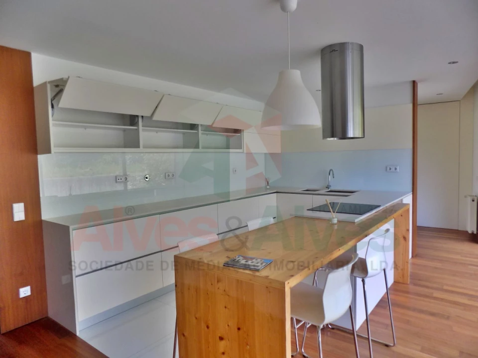 Moradia T4 para Venda em Matosinhos e Leça da Palmeira Foto 2