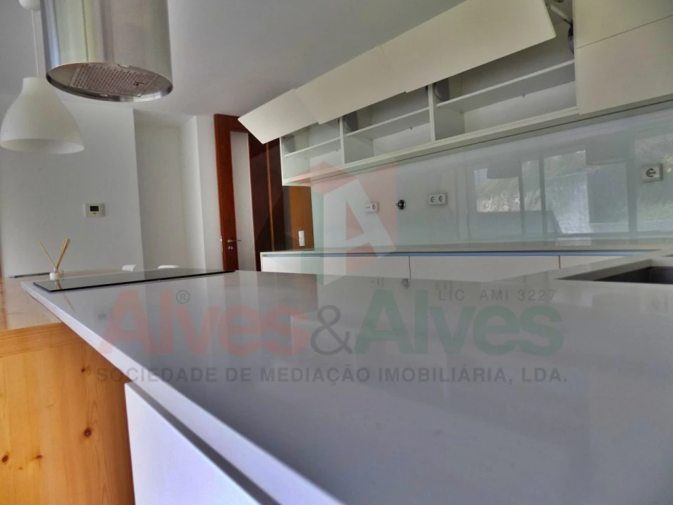 Moradia T4 para Venda em Matosinhos e Leça da Palmeira Foto 3