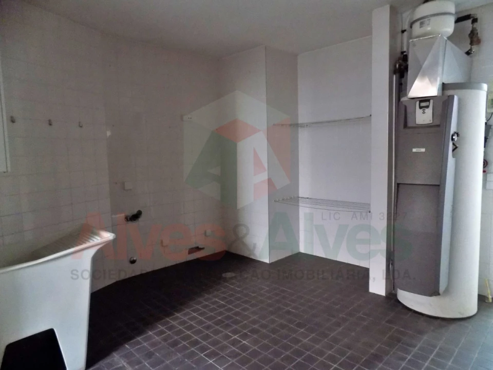 Moradia T4 para Venda em Matosinhos e Leça da Palmeira Foto 9