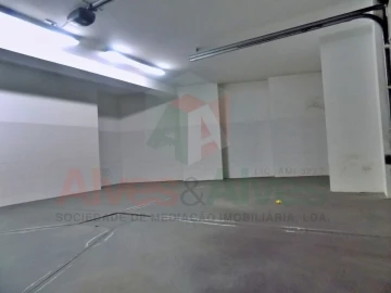 Moradia T4 para Venda em Matosinhos e Leça da Palmeira