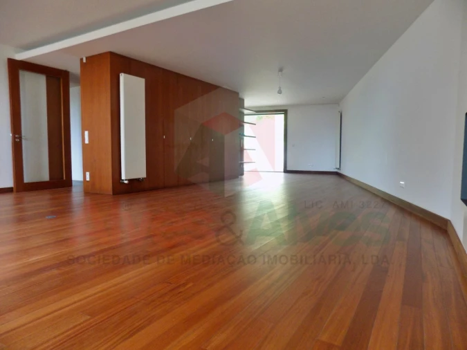 Moradia T4 para Venda em Matosinhos e Leça da Palmeira Foto 6