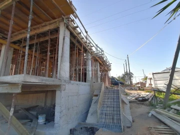 Moradia T2 para Venda em Fernao Ferro