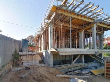 Moradia T2 para Venda em Fernao Ferro