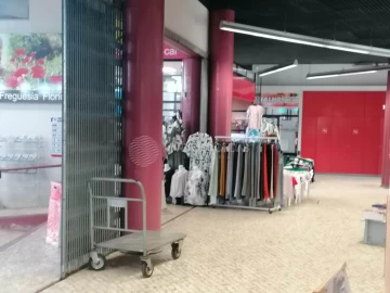 Moradia T4 para Venda em Seixal, Arrentela e Aldeia de Paio Pires
