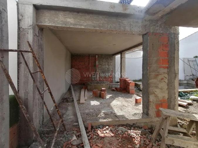 Moradia T4 para Venda em Seixal, Arrentela e Aldeia de Paio Pires Foto 21