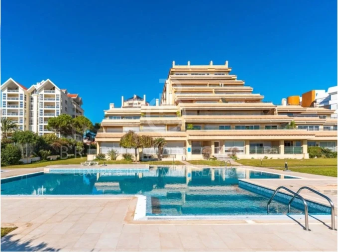Apartamento T1 para Venda em Cascais e Estoril Foto 12
