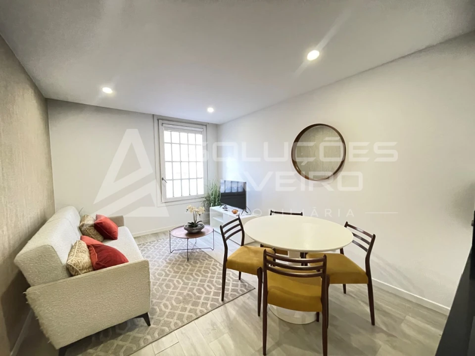 Apartamento T1 para Venda em Glória e Vera Cruz Foto 3