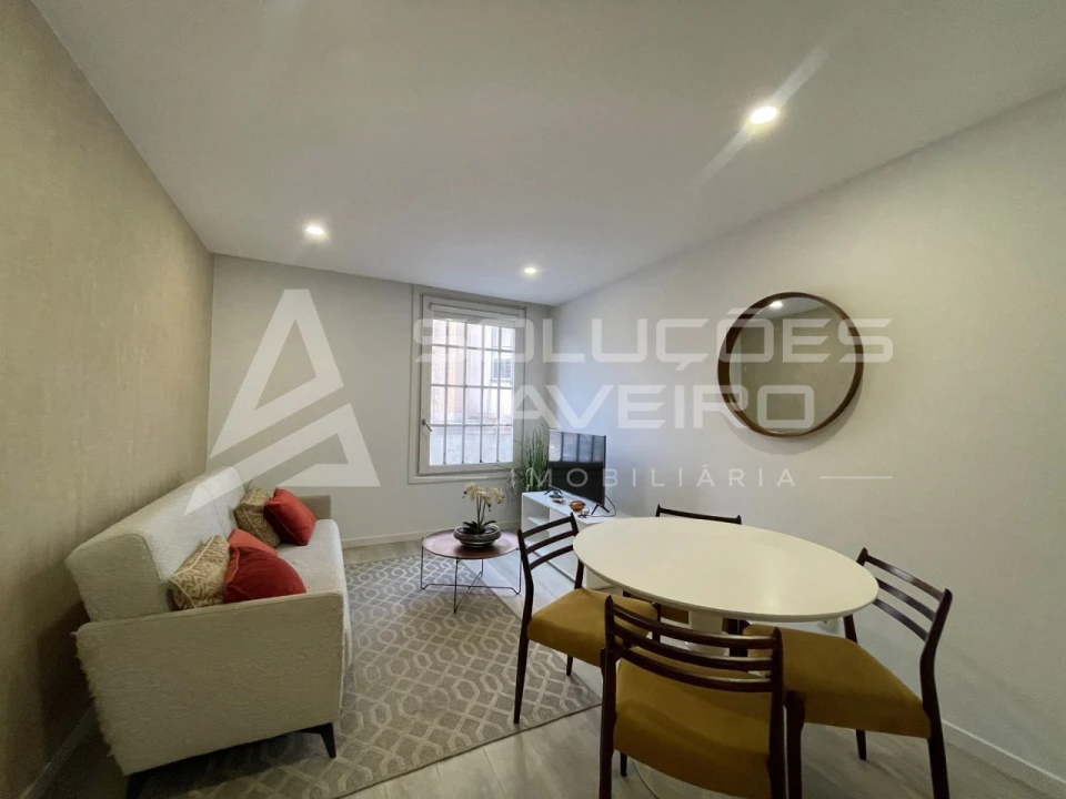 Apartamento T1 para Venda em Glória e Vera Cruz Foto 9
