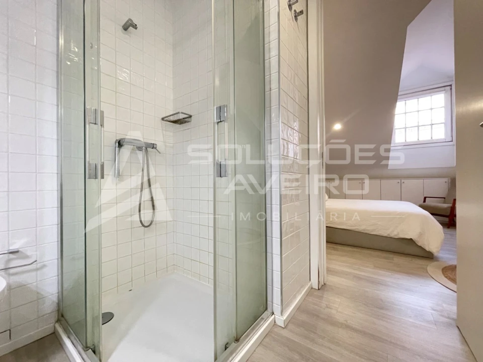 Apartamento T1 para Venda em Glória e Vera Cruz Foto 13