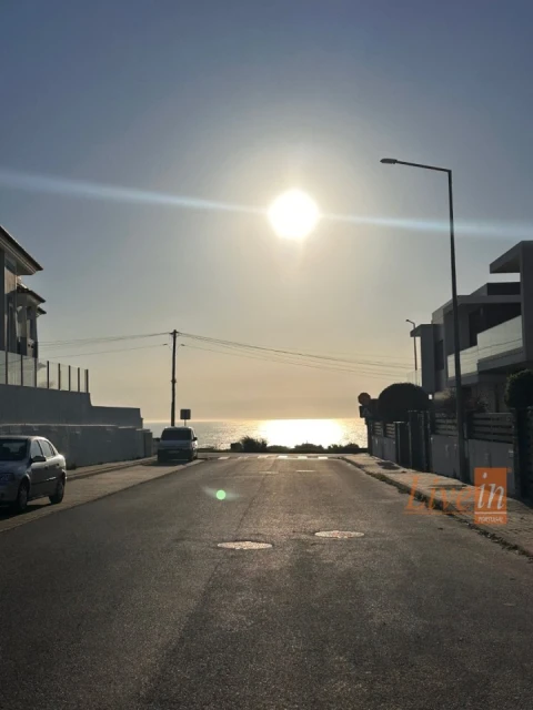 Moradia T3 para Venda em Ericeira
