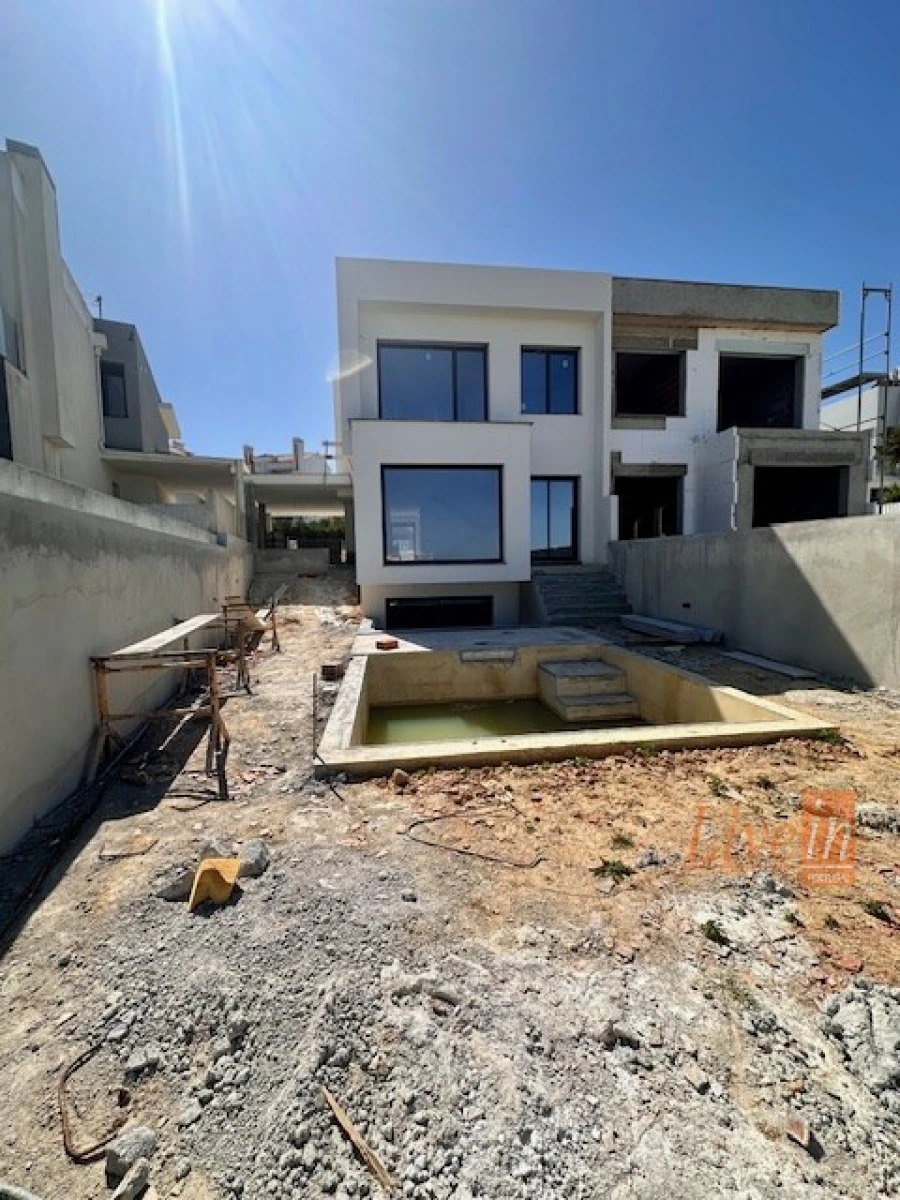 Moradia T3 para Venda em Ericeira Foto 11