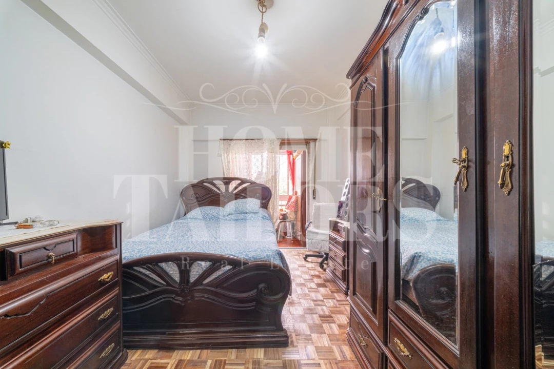 Apartamento T2 para Venda em Agualva e Mira-Sintra Foto 4