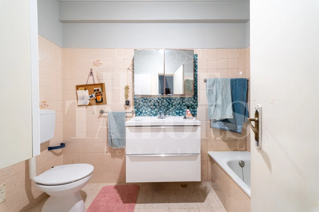 Apartamento T2 para Venda em Agualva e Mira-Sintra Foto 6