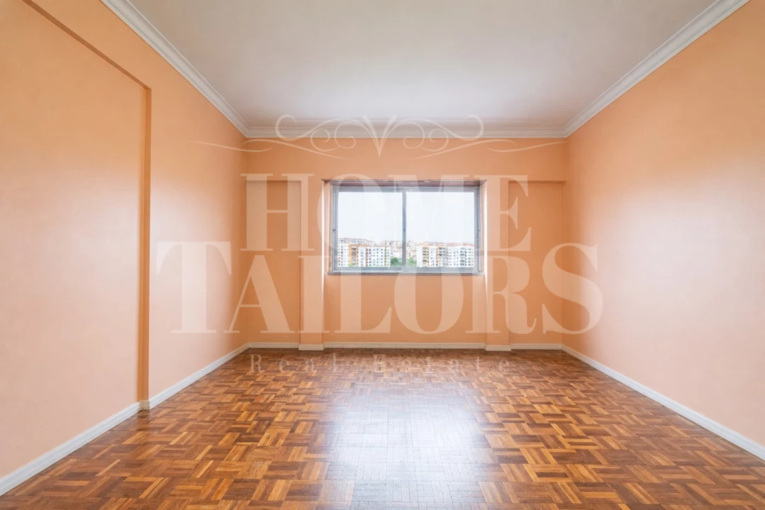 Apartamento T2 para Venda em Agualva e Mira-Sintra Foto 2