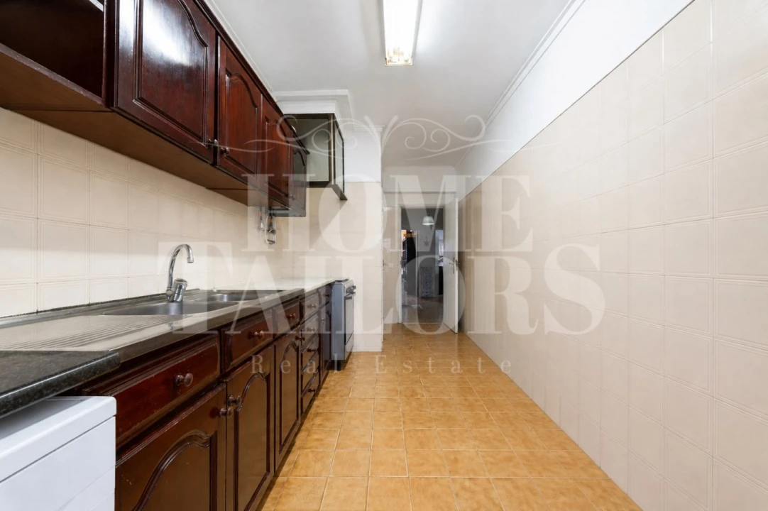 Apartamento T2 para Venda em Agualva e Mira-Sintra Foto 9