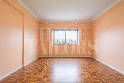 Apartamento T2 para Venda em Agualva e Mira-Sintra