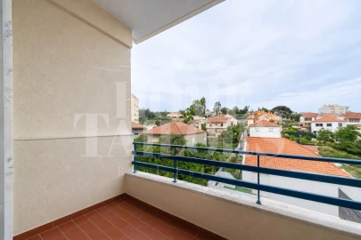 Apartamento T2 para Venda em Agualva e Mira-Sintra