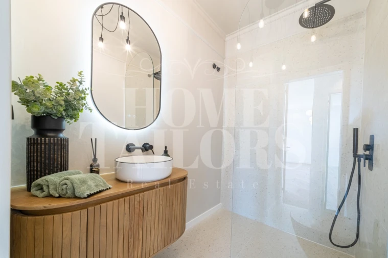 Apartamento T2 para Venda em Campolide Foto 5