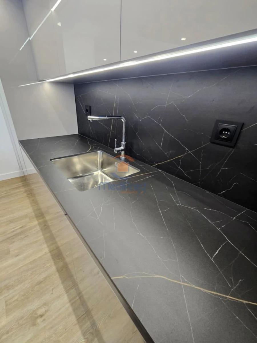 Apartamento T3 para Venda em Pontinha e Famões Foto 6