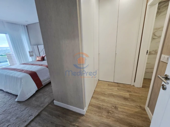 Apartamento T3 para Venda em Pontinha e Famões Foto 25