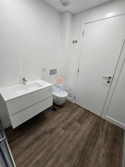 Apartamento T2 para Venda em Pontinha e Famões