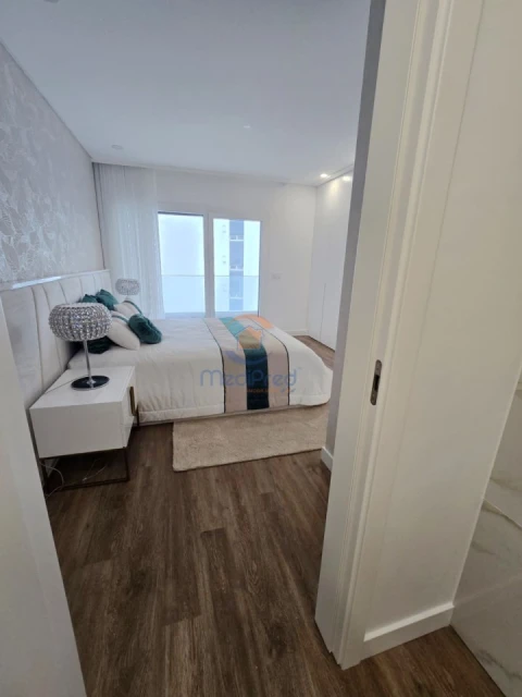 Apartamento T2 para Venda em Pontinha e Famões