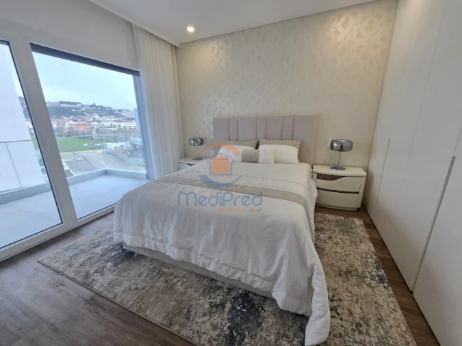 Apartamento T2 para Venda em Pontinha e Famões Foto 20
