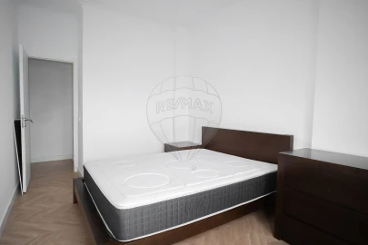 Apartamento T2 para Venda em Sacavém e Prior Velho