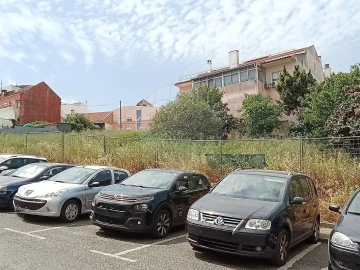Terreno para Venda em Encosta do Sol