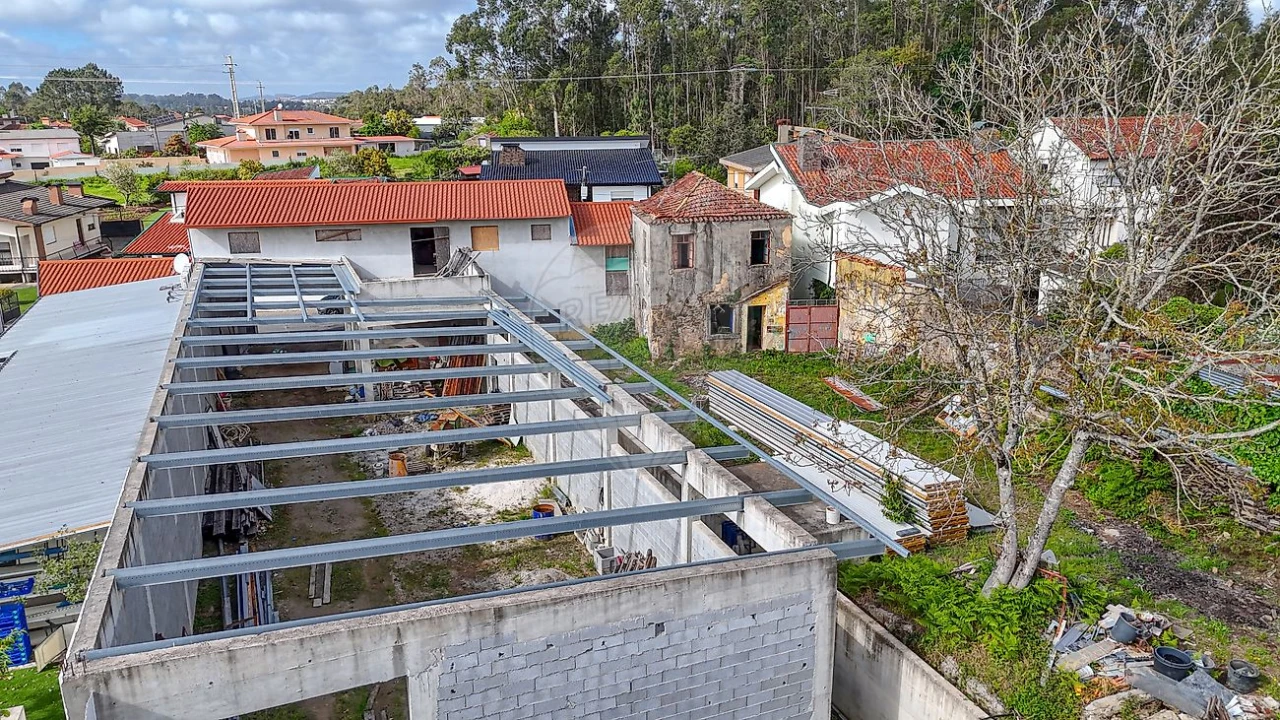 Moradia T3 para Venda em São Miguel do Souto e Mosteirô Foto 10