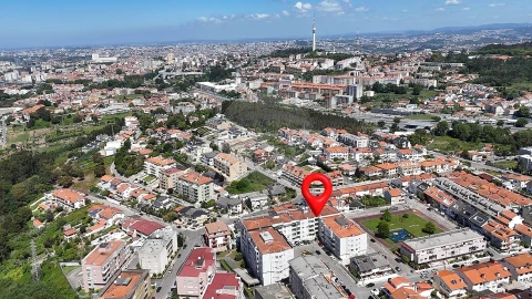 Apartamento T1 para Arrendamento em Mafamude e Vilar do Paraíso