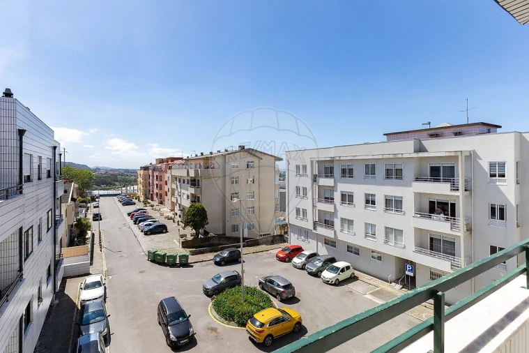 Apartamento T1 para Arrendamento em Mafamude e Vilar do Paraíso Foto 13