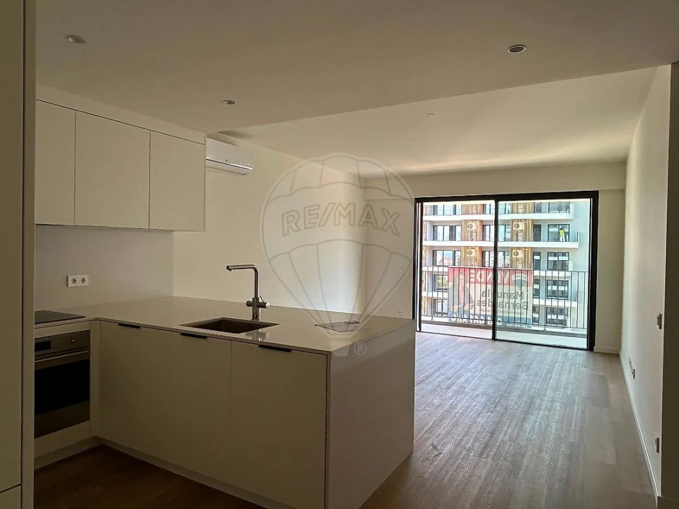 Apartamento T3 para Venda em Algés, Linda-A-Velha e Cruz Quebrada-Dafundo Foto 7