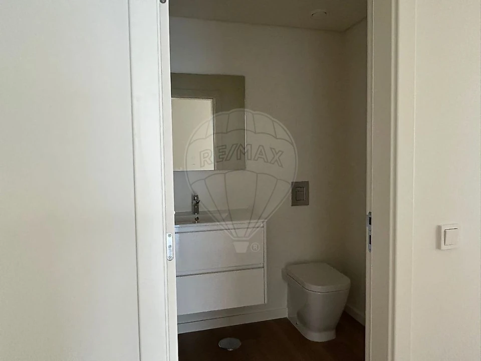 Apartamento T3 para Venda em Algés, Linda-A-Velha e Cruz Quebrada-Dafundo Foto 9