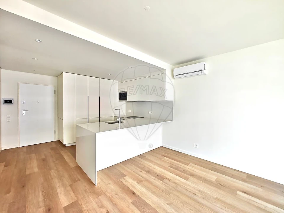 Apartamento T3 para Venda em Algés, Linda-A-Velha e Cruz Quebrada-Dafundo Foto 7