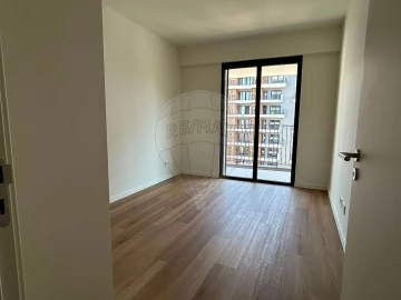 Apartamento T3 para Venda em Algés, Linda-A-Velha e Cruz Quebrada-Dafundo