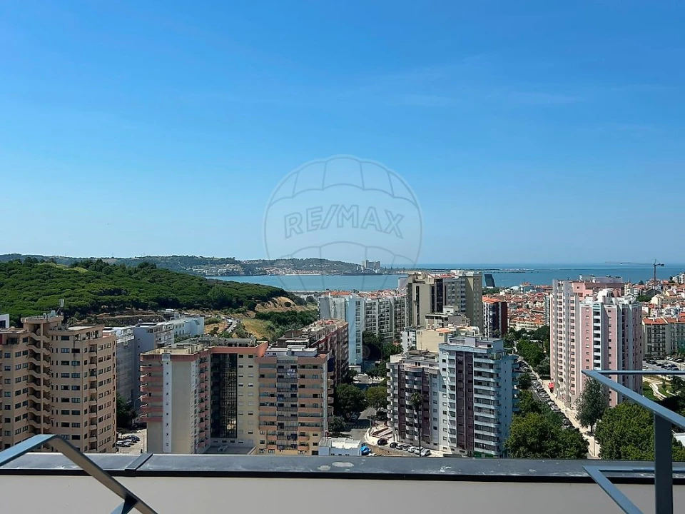 Apartamento T3 para Venda em Algés, Linda-A-Velha e Cruz Quebrada-Dafundo Foto 20