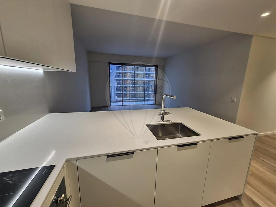 Apartamento T3 para Venda em Algés, Linda-A-Velha e Cruz Quebrada-Dafundo Foto 10