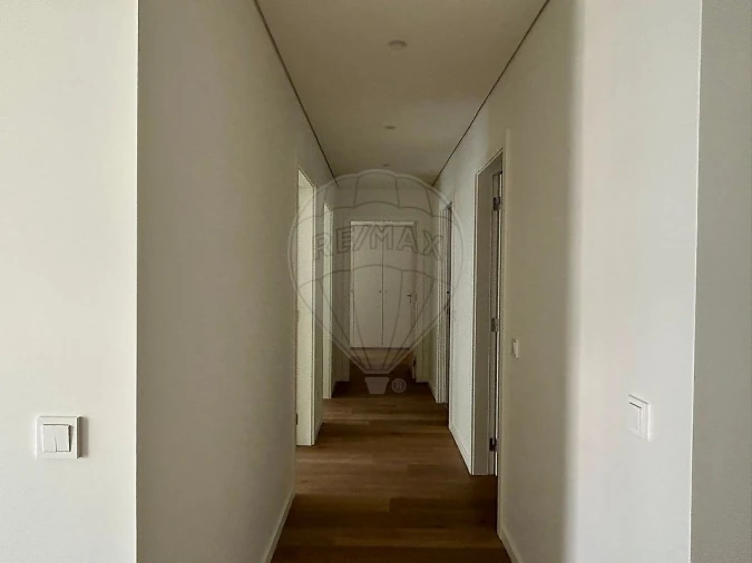 Apartamento T3 para Venda em Algés, Linda-A-Velha e Cruz Quebrada-Dafundo Foto 27
