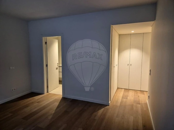Apartamento T3 para Venda em Algés, Linda-A-Velha e Cruz Quebrada-Dafundo Foto 17