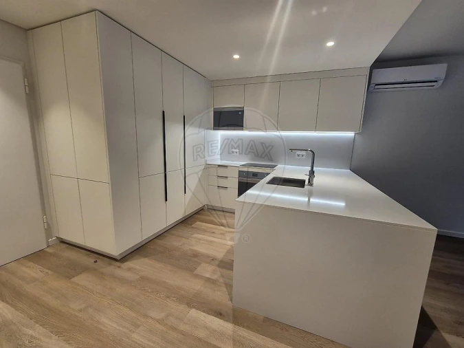 Apartamento T3 para Venda em Algés, Linda-A-Velha e Cruz Quebrada-Dafundo Foto 6