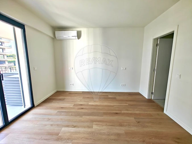 Apartamento T3 para Venda em Algés, Linda-A-Velha e Cruz Quebrada-Dafundo Foto 16