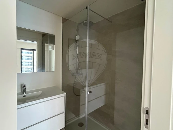 Apartamento T3 para Venda em Algés, Linda-A-Velha e Cruz Quebrada-Dafundo Foto 16