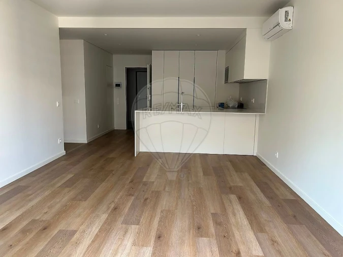Apartamento T3 para Venda em Algés, Linda-A-Velha e Cruz Quebrada-Dafundo Foto 5