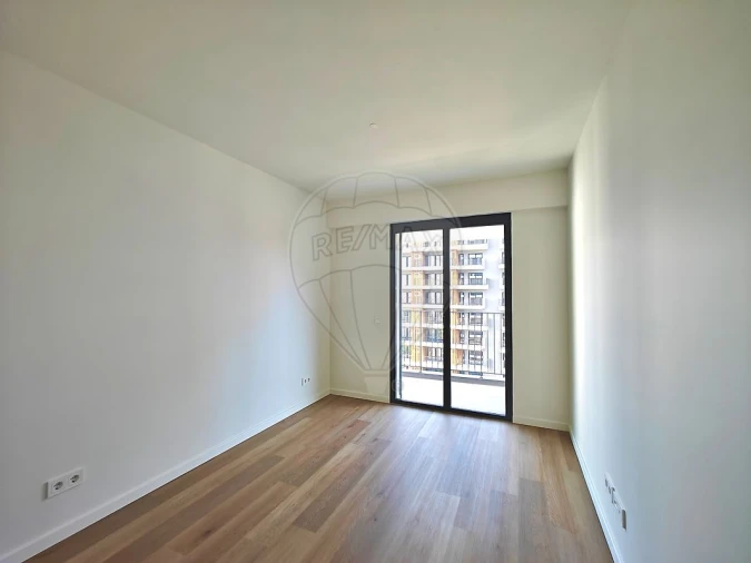 Apartamento T3 para Venda em Algés, Linda-A-Velha e Cruz Quebrada-Dafundo Foto 14